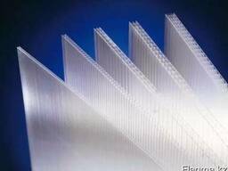 Прозрачного цвета сотовый поликарбонат Skyglass , 16 мм