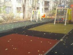 Тартановое покрытие для спортивных и детских площадок.