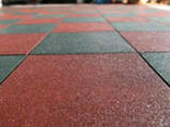 Резиновая плитка для универсальных и детских площадок - фото 2