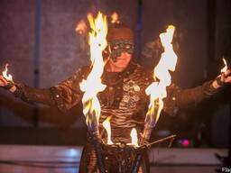 "Шаман" - танец с огнями