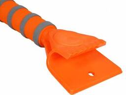 Щетка от снега и льда с мягкой щетиной и двойным скребком + скребок (80 см) Airline. ..