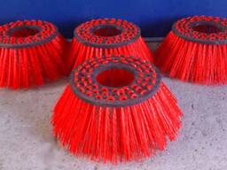 Щетки лотковые (боковые) для коммунальной уборочной техники