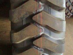 Шины на колесный экскаватор Hyundai 10.00-20