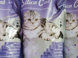 Силикагелевый наполнитель для кошачьего туалета.