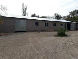 Склад 1000 м² и офис 20 м²