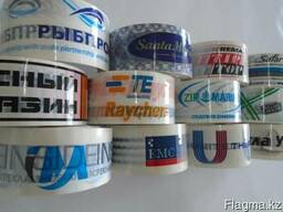 c логотипом, рисунком, надписью