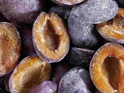 Слива половинка