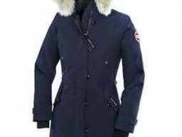 Стильная женская парка от Canada Goose темно-синяя