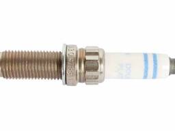 Свеча зажигания Bosch 0 242 145 541