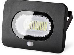 Светодиодный прожектор Wolta WFL-50W/05s 50Вт 5700K IP65 4000лм с датчиком 146x65x205 1/20