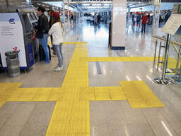 Тактильді тақталардың ГОСТ мантажына сәйкес мүгедектерге тактильді жол төсеу