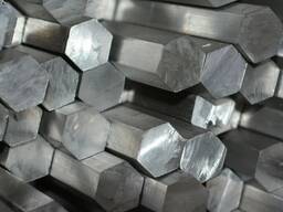 Титановый шестигранник Размер: 7-30 мм, Марка: ПТ-3В; ВТ3-1… , L= 0,4-2,76 мм в Шымкенте