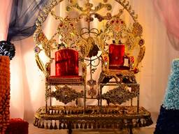 Трон двойной