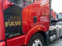 Тягач FAW J6P-500 500 л. с.
