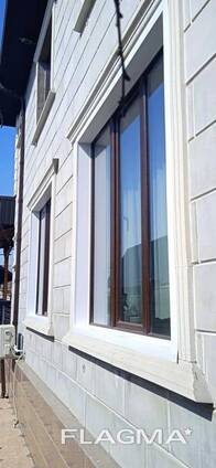 Утсановка оконных отливов, подокеонников, откосов в Алматы