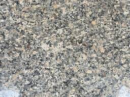 Узбекский гранит Коксарай от производителя