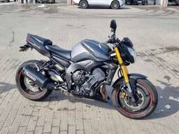 Yamaha FZ8
