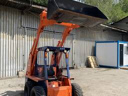 Японский мини фронтальный погрузчик TOYOTA JOBSUN SDK6 (BOBCAT).