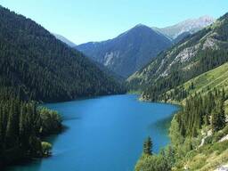 Заказ транспорта, микроавтобус на Кульсайские озера в Алматы